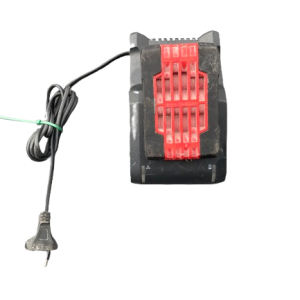 Bosch lader og batteri